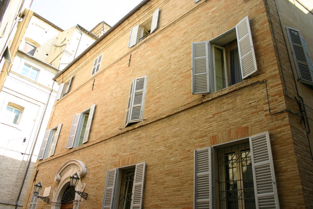 Resort A Palazzo B&B Fermo Exterior foto