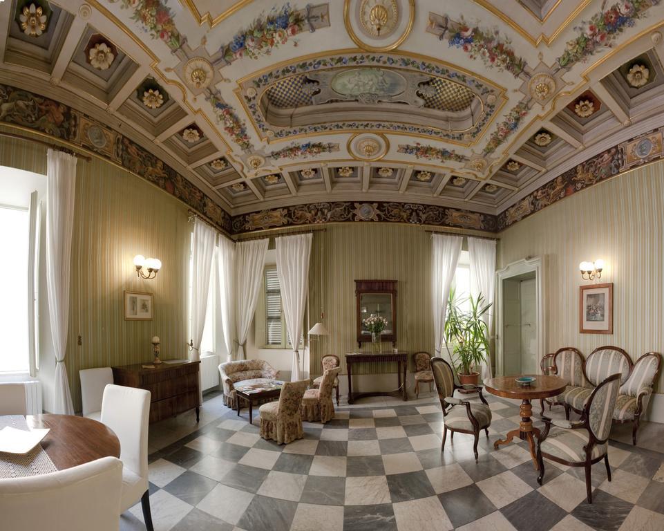 Resort A Palazzo B&B Fermo Exterior foto